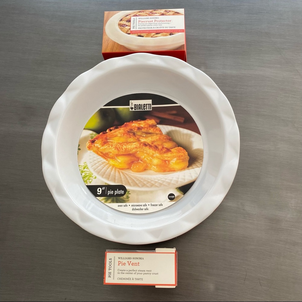 Pie making set - Bialetti red pie plate. W&S crust protector & pie vent. New!!!